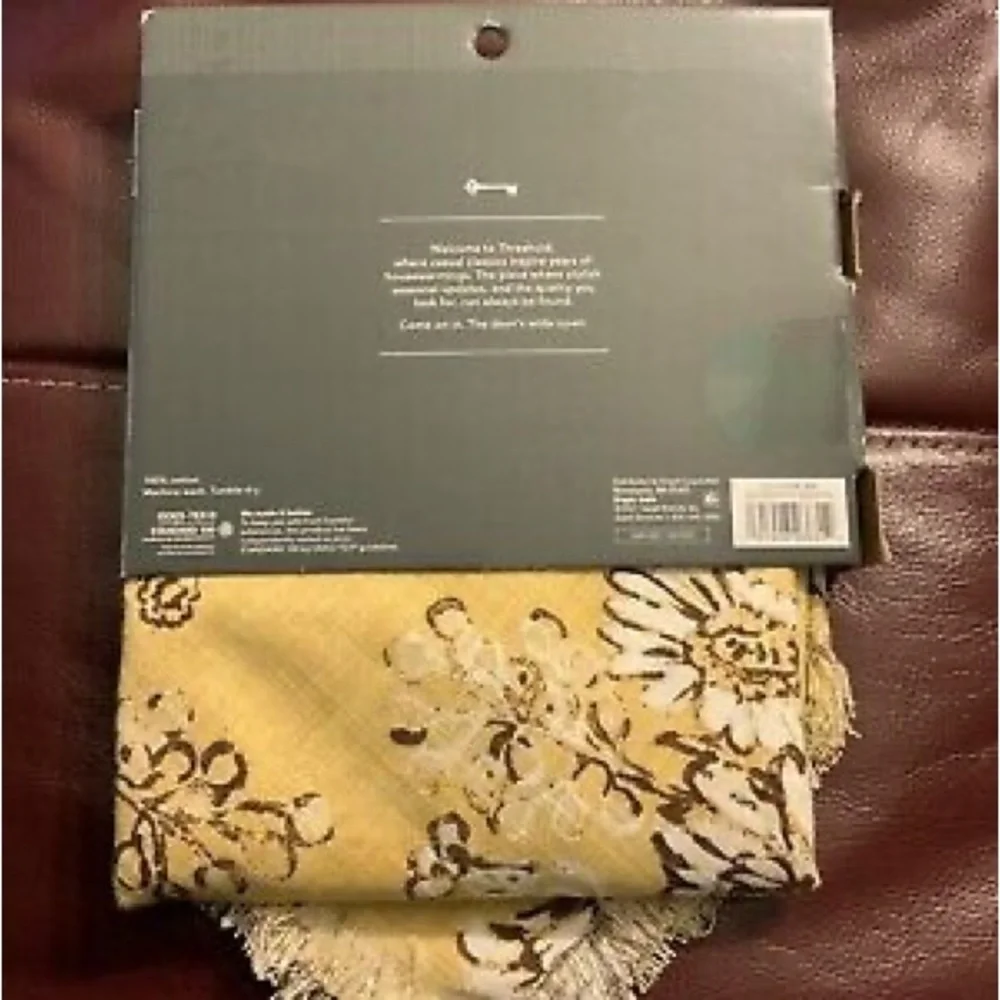 Threshold Yellow Frayed Edge Farmhouse Table Cloth Throw 50 “x 50” Vintage Style